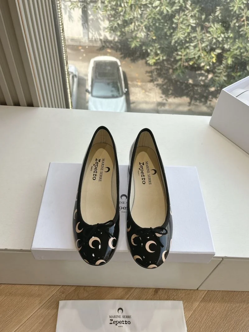 EasyMatch Repetto Shoes 9084