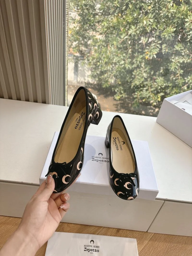 EasyMatch Repetto Shoes 9084