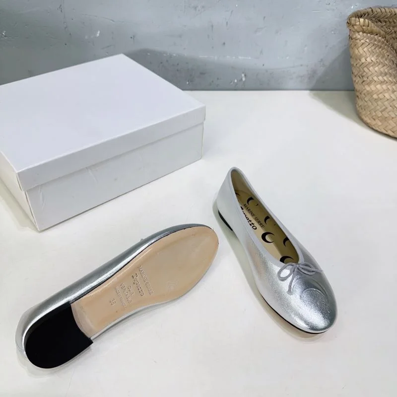 WrinkleFree Repetto Shoes 9074