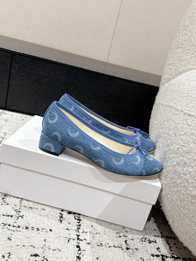Durable Repetto Shoes 5885