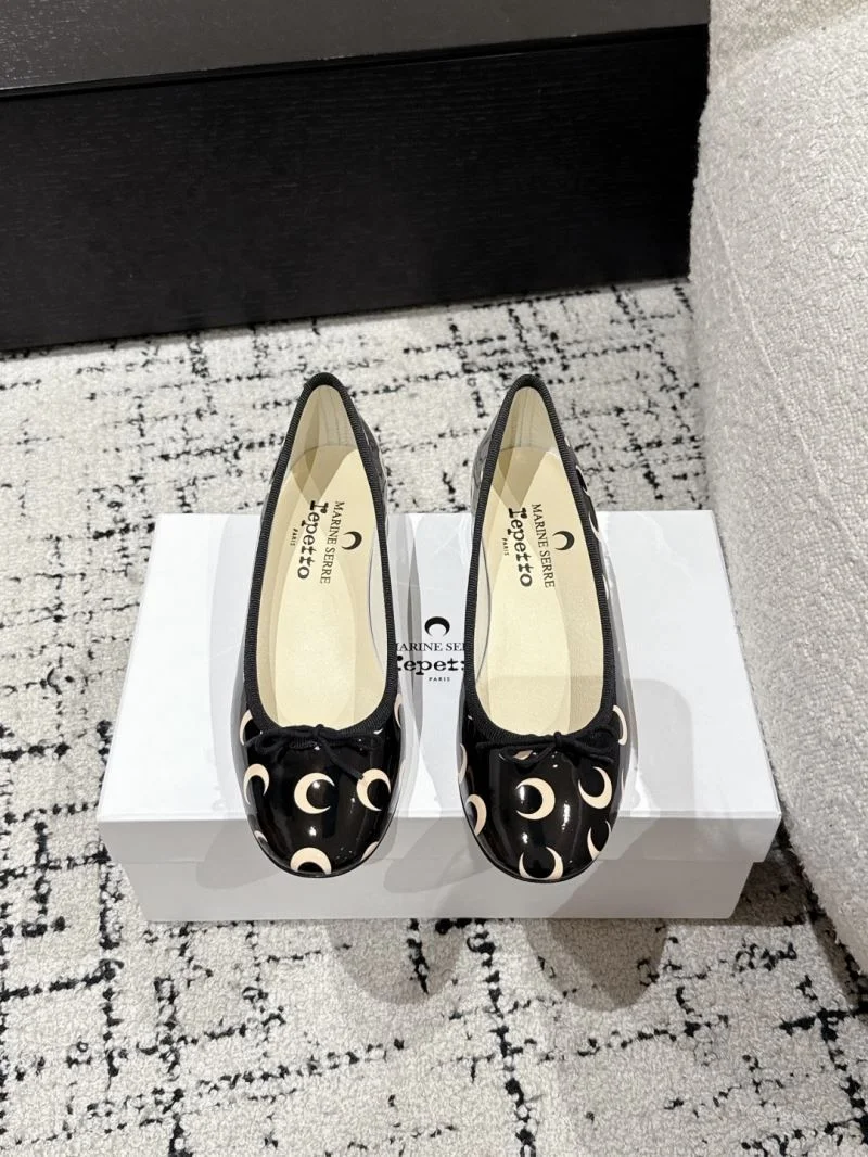 Breathable Repetto Shoes 6050