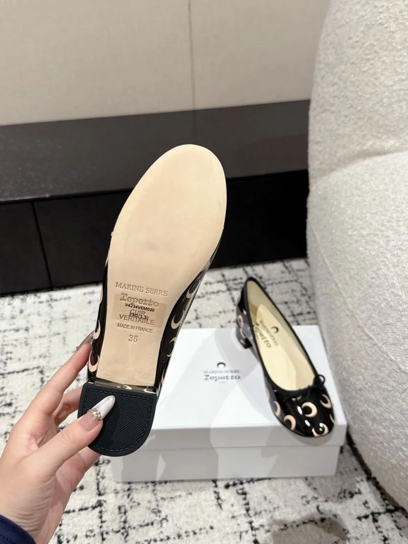 Breathable Repetto Shoes 6050