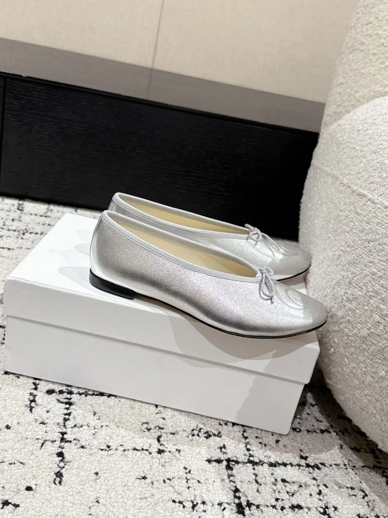 Modern Repetto Shoes 5864