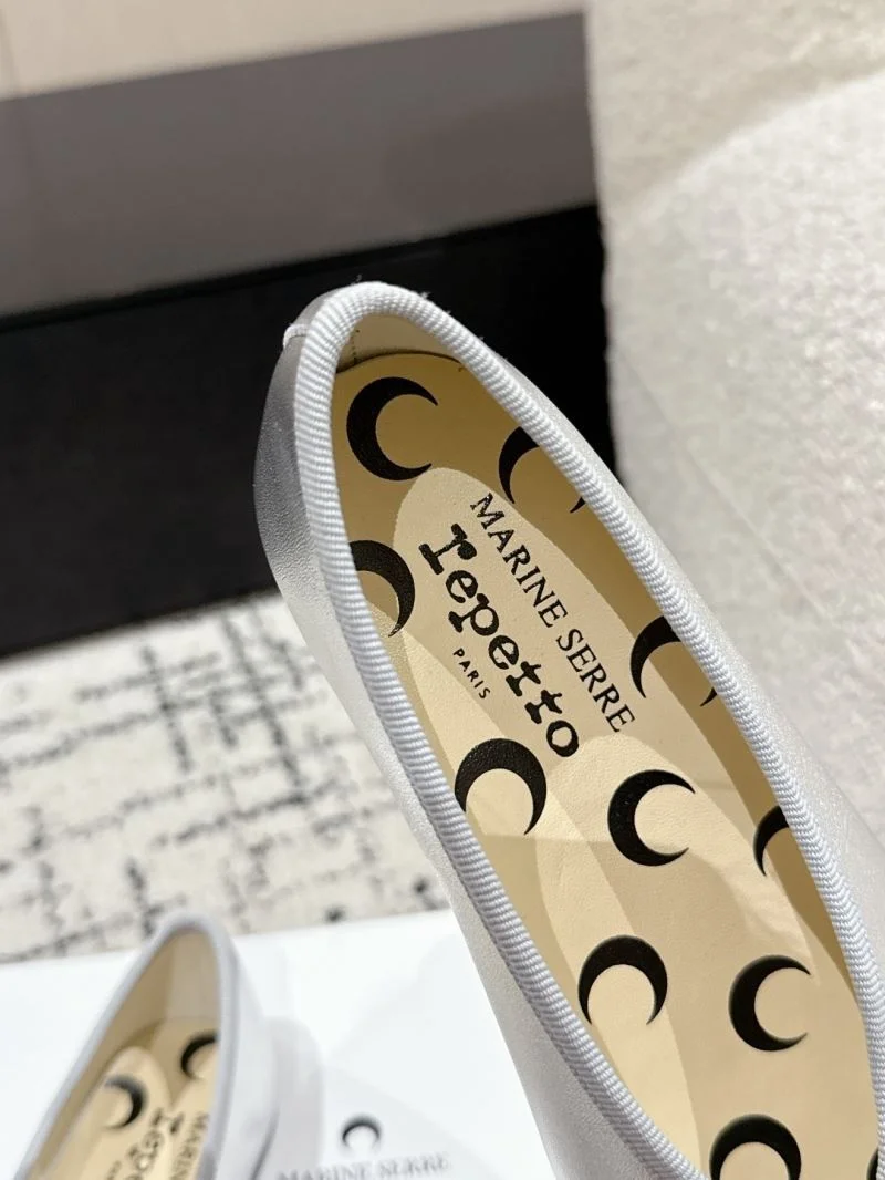 Modern Repetto Shoes 5864