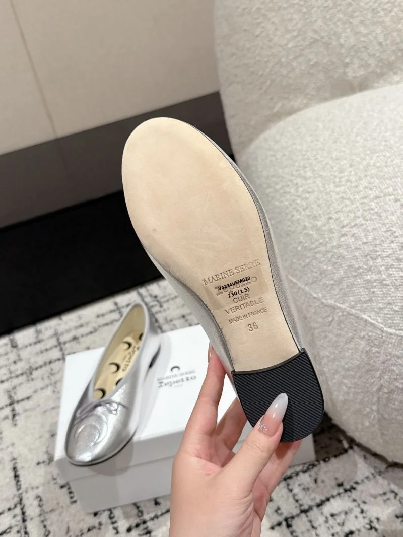 Modern Repetto Shoes 5864