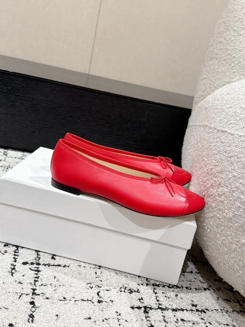 Comfortable Repetto Shoes 5880