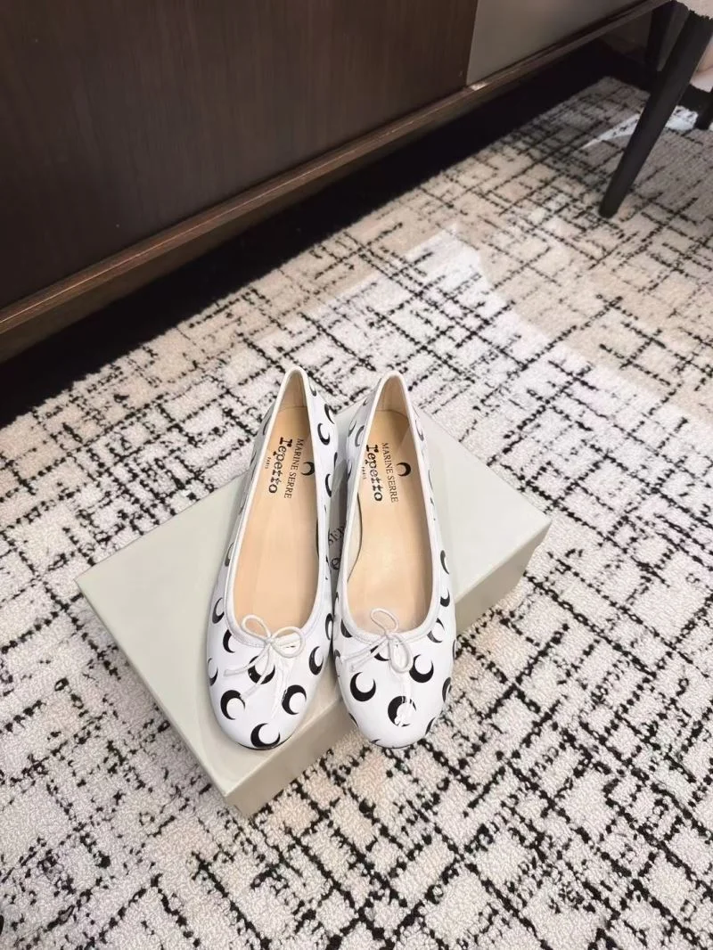 Attractive Repetto Shoes 5896