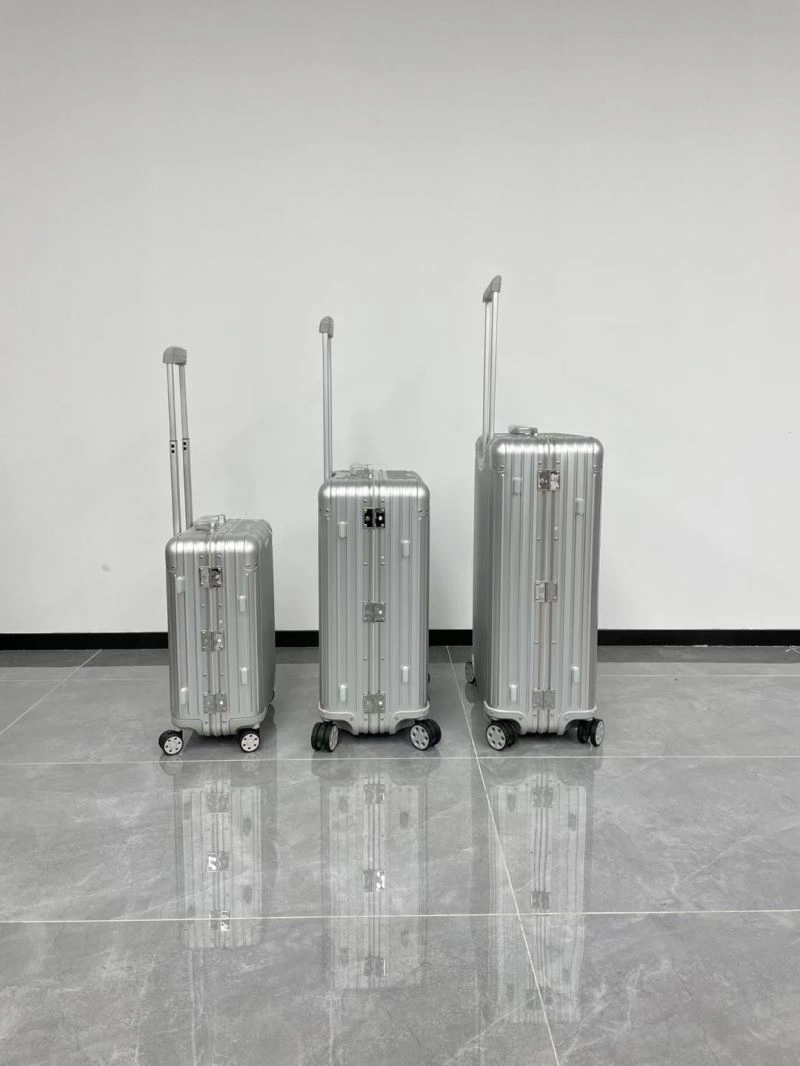 Rimowa Suitcase Breathable 69427