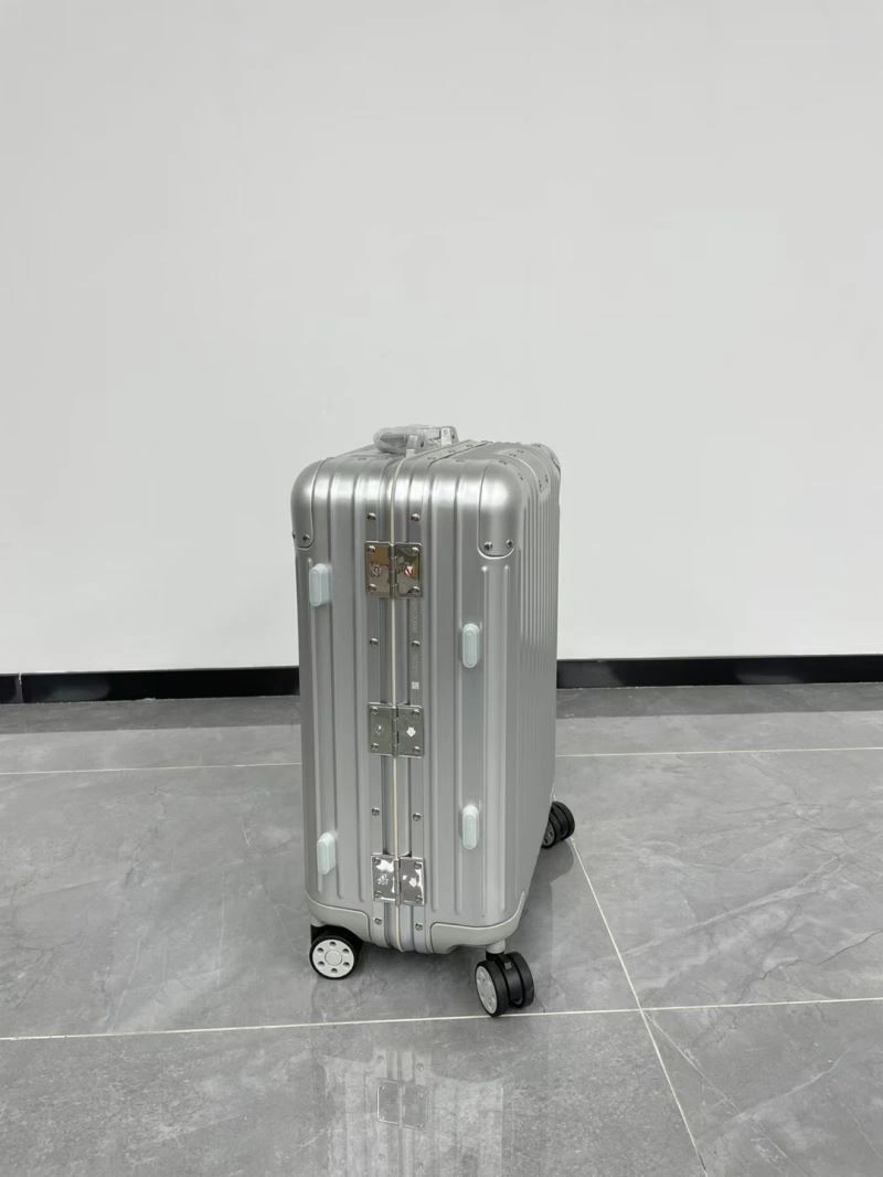 Rimowa Suitcase Breathable 69427
