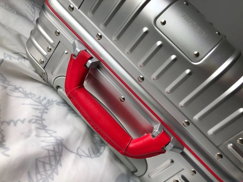 Trendy Rimowa Suitcase 69488