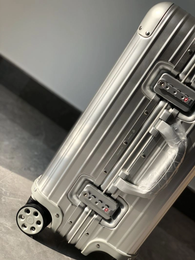 GoAnywhere Rimowa Suitcase 69422