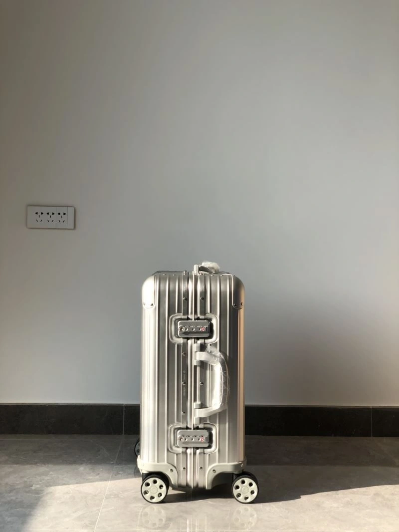 GoAnywhere Rimowa Suitcase 69422