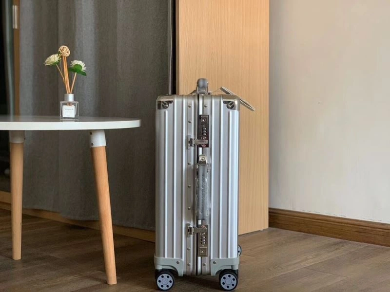 Soft Rimowa Suitcase 69464