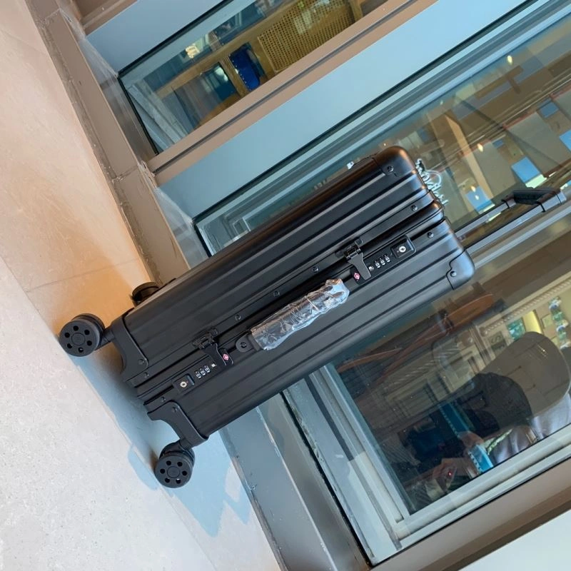 OdorResistant Rimowa Suitcase 69420
