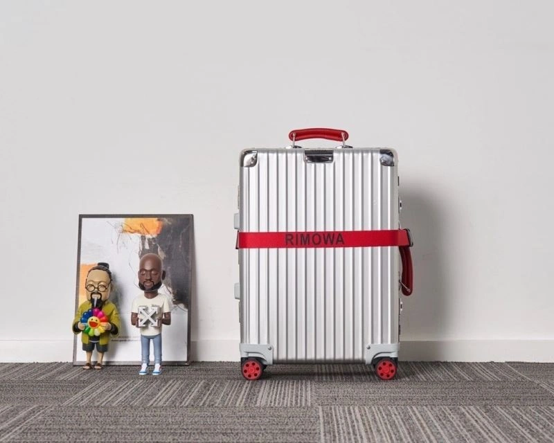 FastDry Rimowa Suitcase 69411