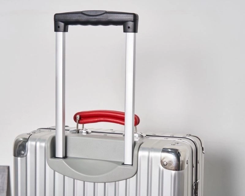 FastDry Rimowa Suitcase 69411