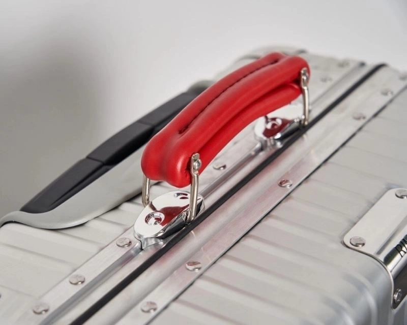 FastDry Rimowa Suitcase 69411