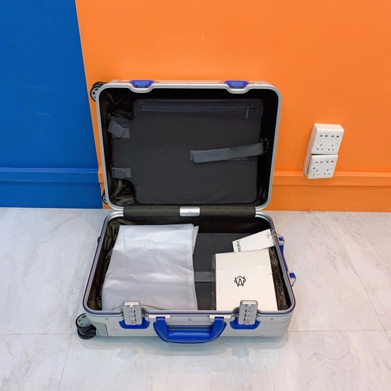 Rimowa Suitcase Snug 69503