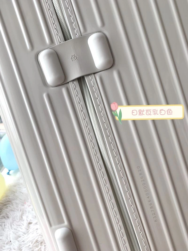 Timeless Rimowa Suitcase 69380
