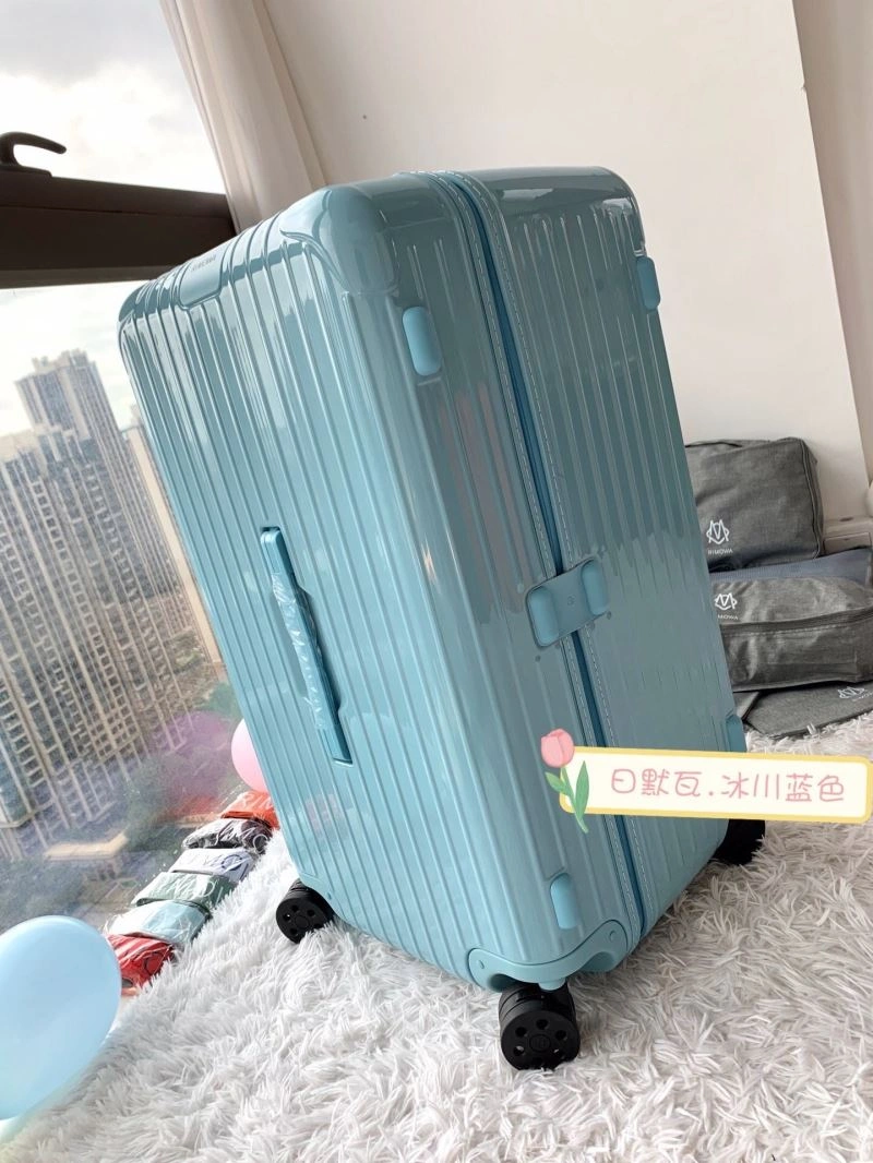 Rimowa Suitcase ComfortFit 69417