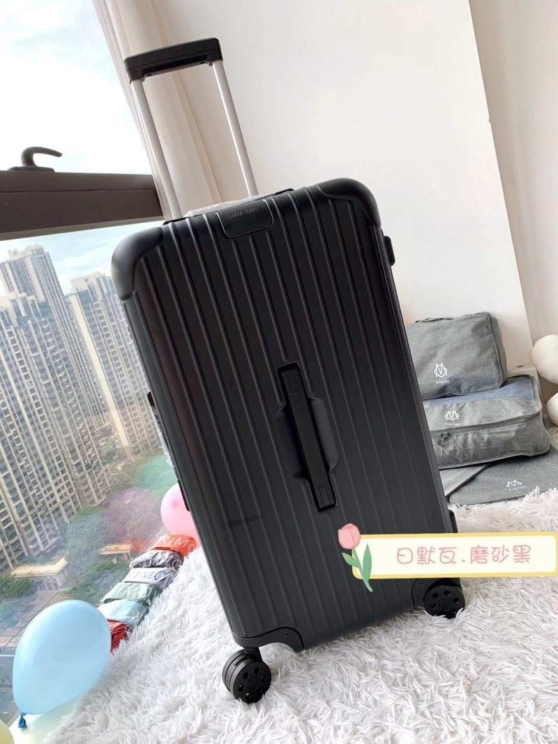 Rimowa Suitcase FashionForward 69371