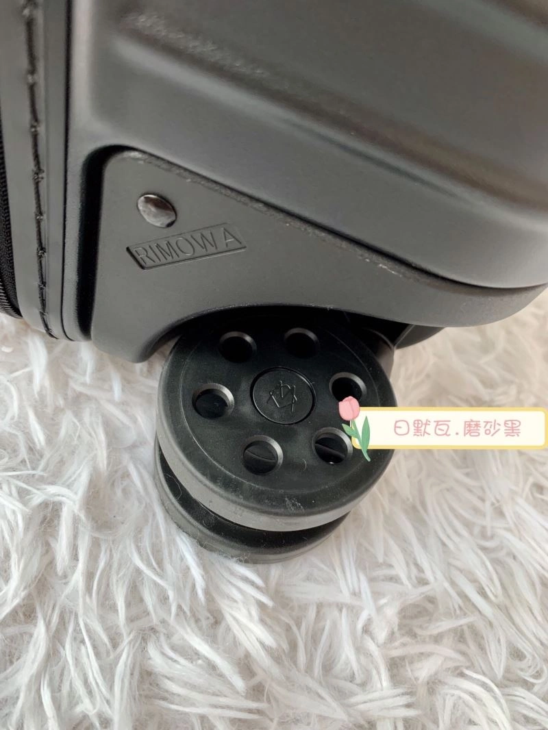 Rimowa Suitcase FashionForward 69371