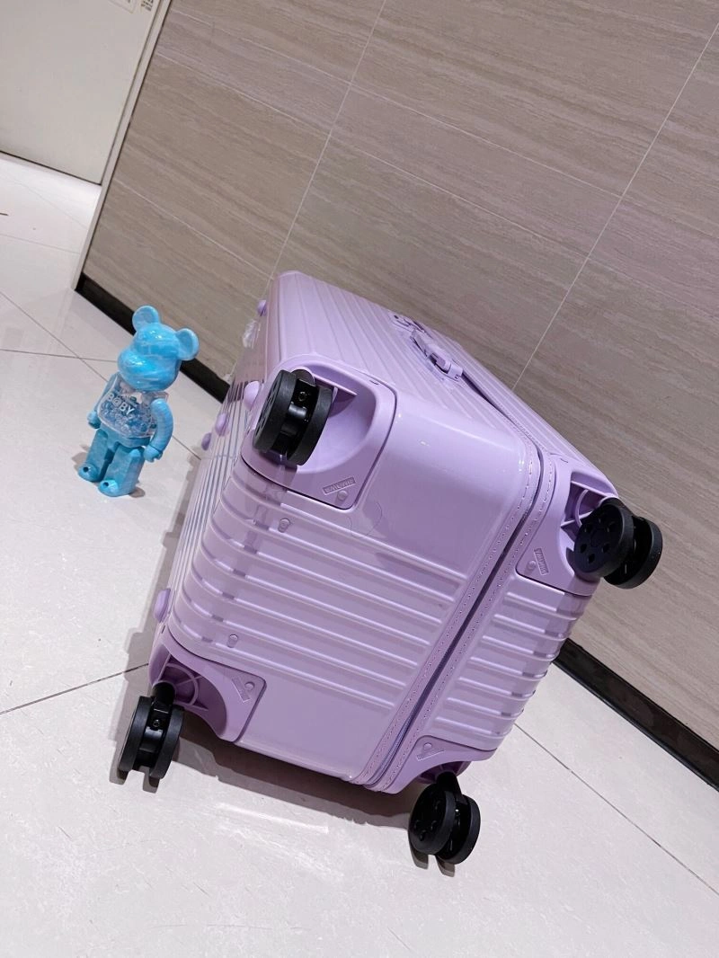 EyeCatching Rimowa Suitcase 69363