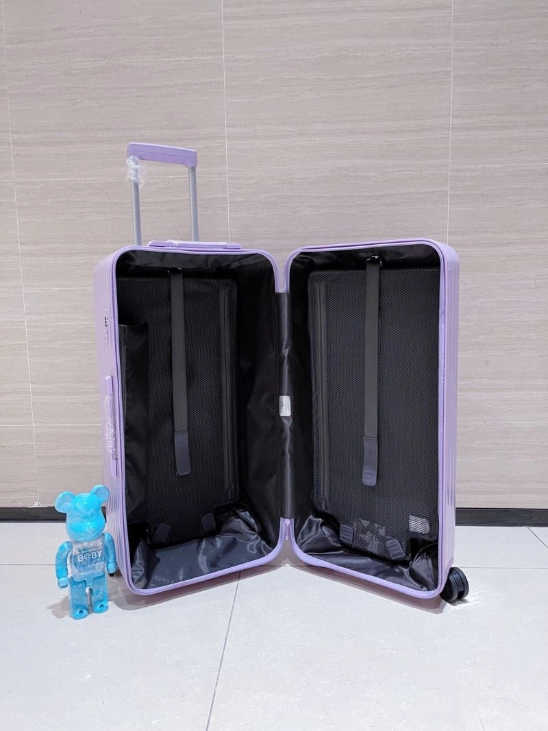 EyeCatching Rimowa Suitcase 69363