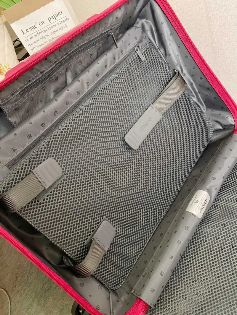 Rimowa Suitcase WaterResistant 69364