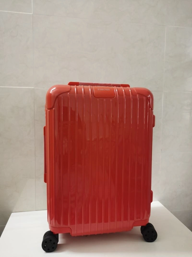 GoodFit Rimowa Suitcase 69358