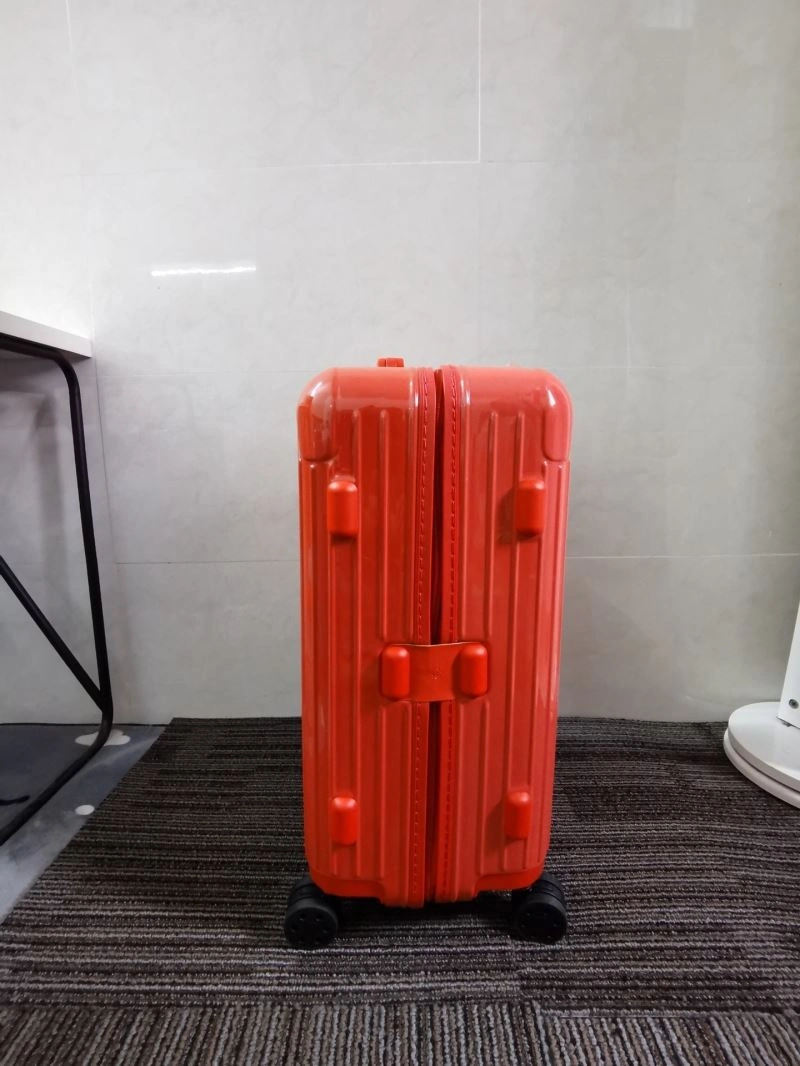 GoodFit Rimowa Suitcase 69358