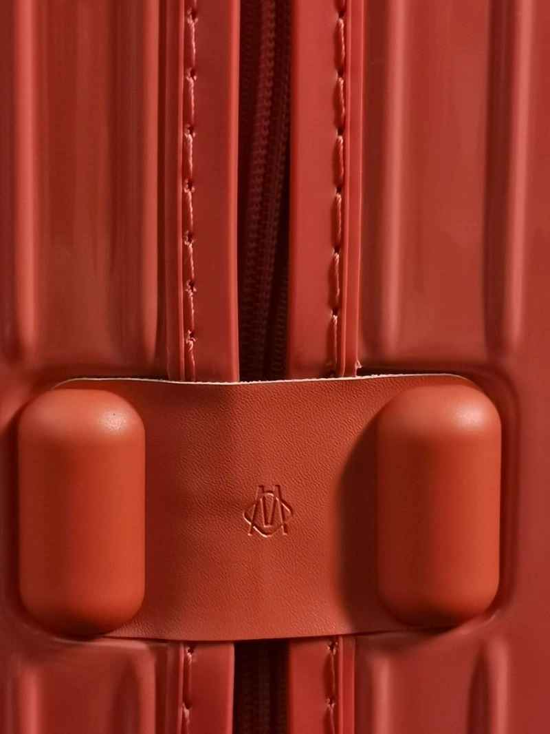 GoodFit Rimowa Suitcase 69358
