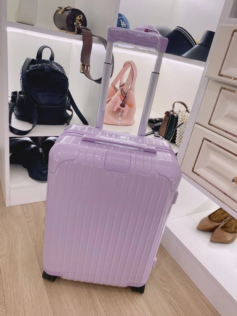Rimowa Suitcase Timeless 69354
