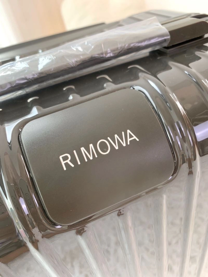 Rimowa Suitcase FastDry 69353