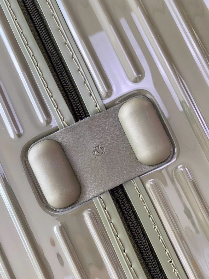 Rimowa Suitcase Classic 69352