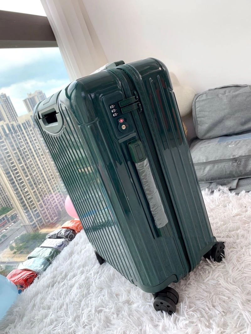 Rimowa Suitcase MoistureWicking 69348