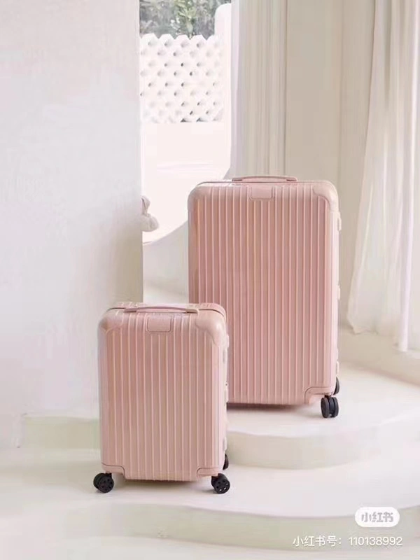 Rimowa Suitcase TechFriendly 69345