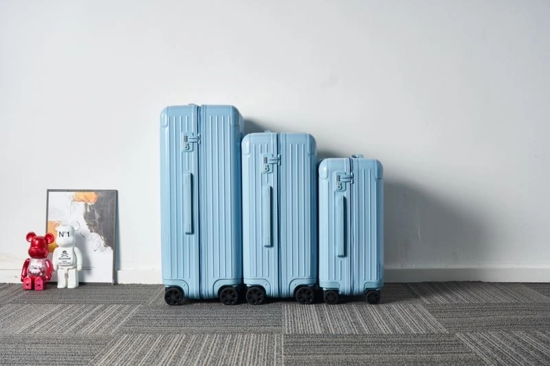 Breathable Rimowa Suitcase 69337
