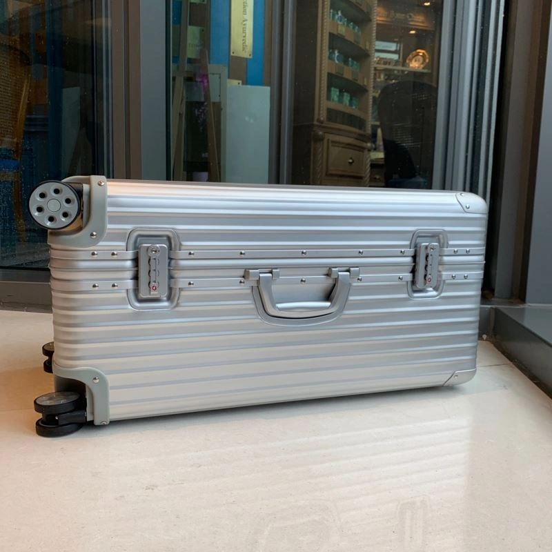 Rimowa Suitcase Supportive 69343