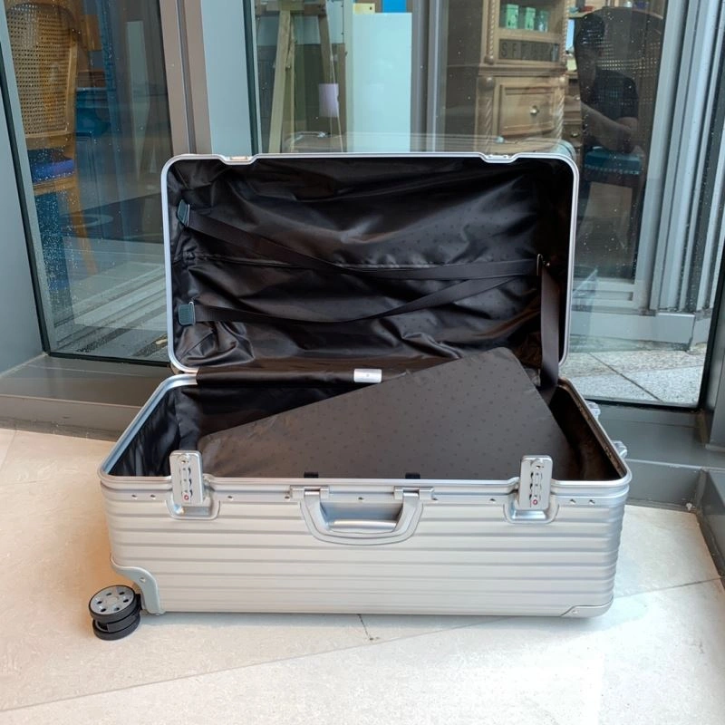 Rimowa Suitcase Premium 69342