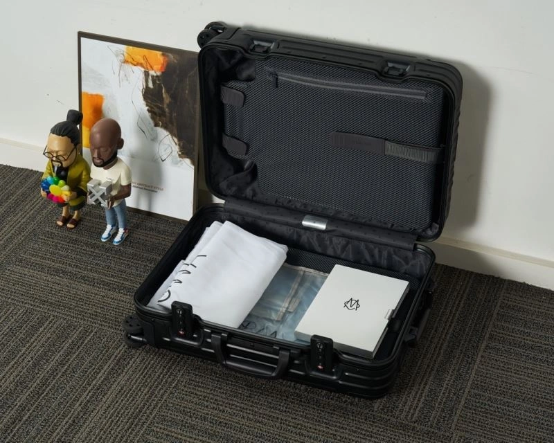 Rimowa Suitcase FlexibleFit 69331