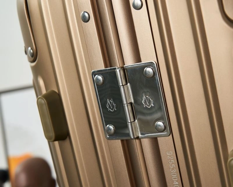 Rimowa Suitcase BestValue 69376