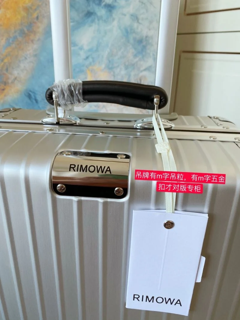 Rimowa Suitcase Sophisticated 37691