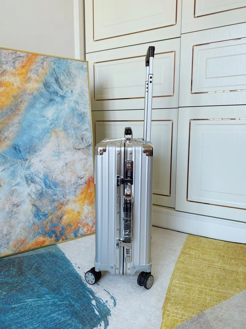 Rimowa Suitcase Sophisticated 37691
