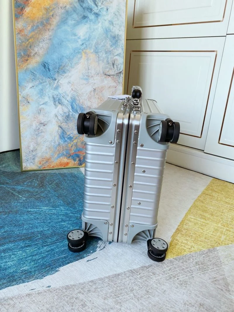 Rimowa Suitcase Sophisticated 37691