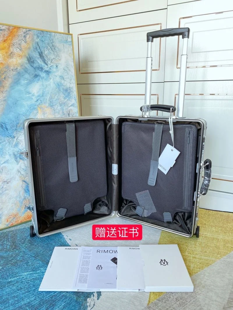 Rimowa Suitcase Sophisticated 37691