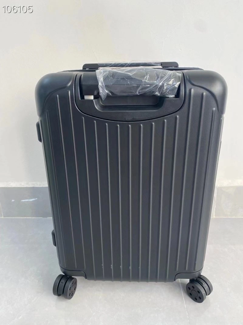 Rimowa Suitcase StreetReady 69272