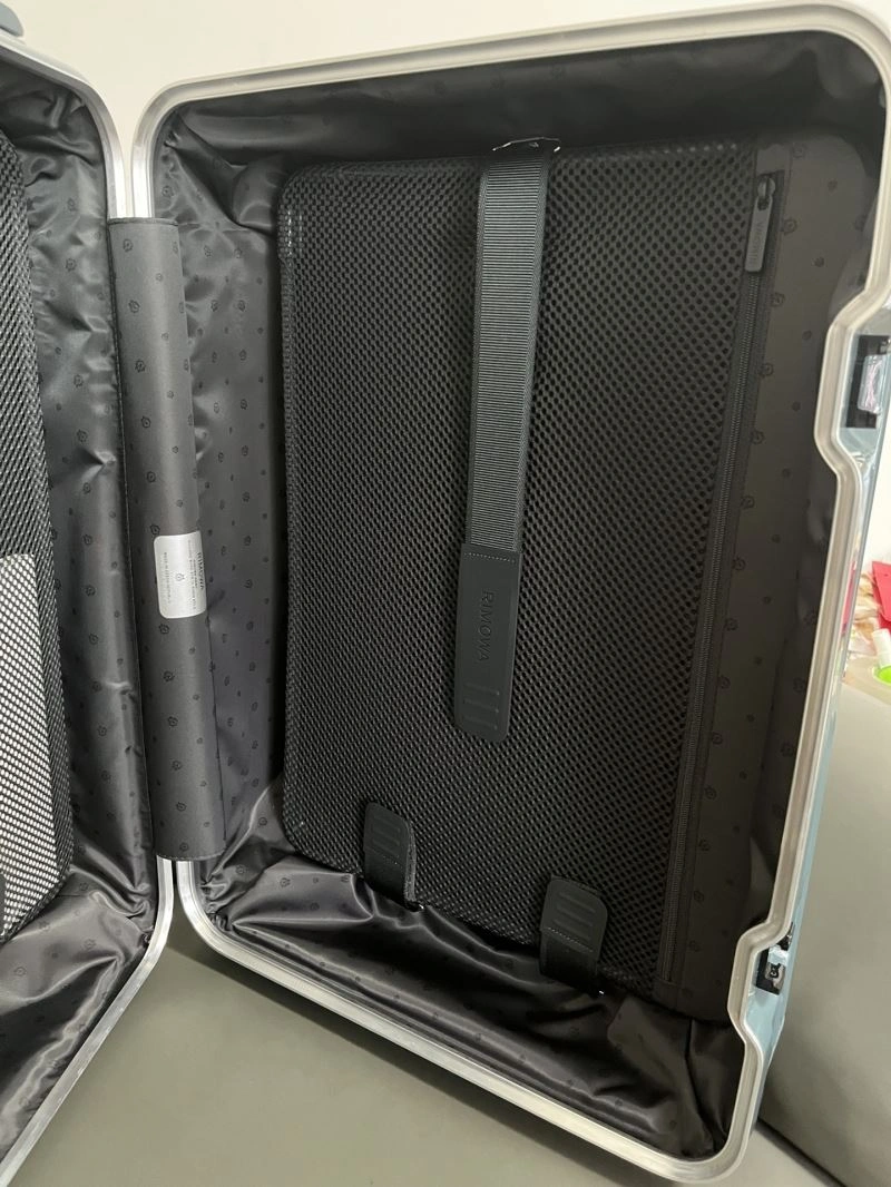 Cozy Rimowa Suitcase 69277