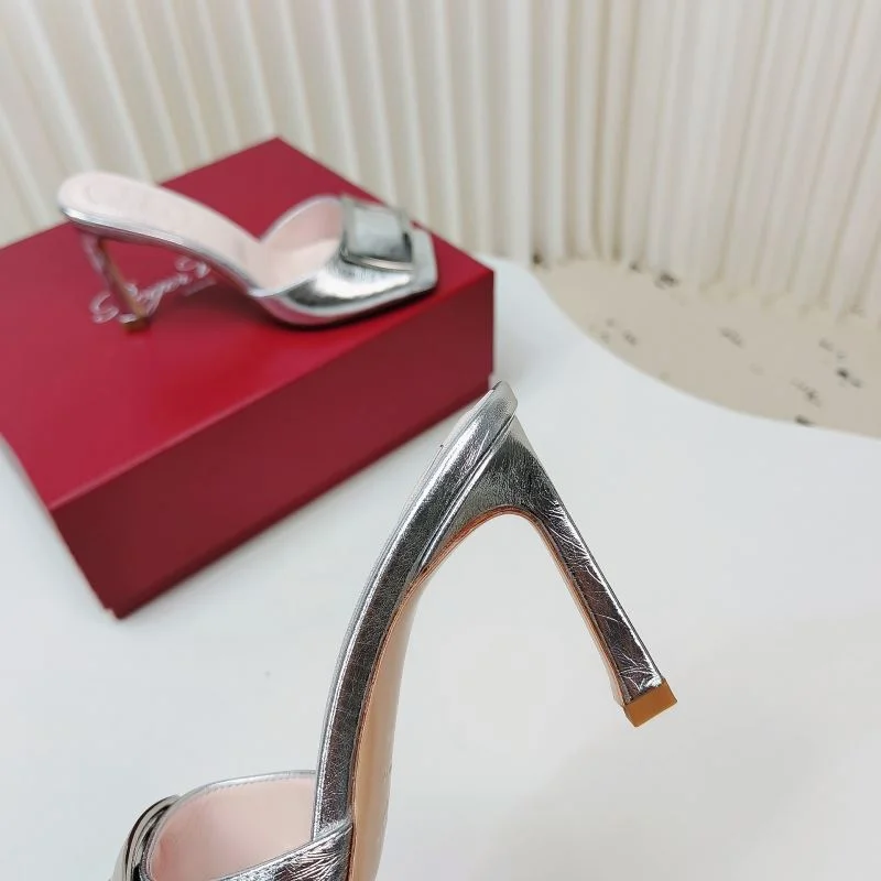 Breathable Roger Vivier Sandals 11504
