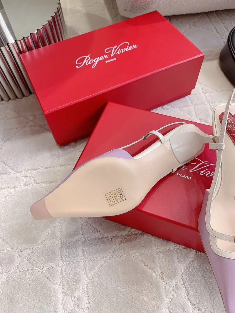 Lightweight Roger Vivier Sandals 9075